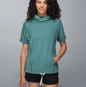 Lululemon serenity short sleeve hoodie size 6